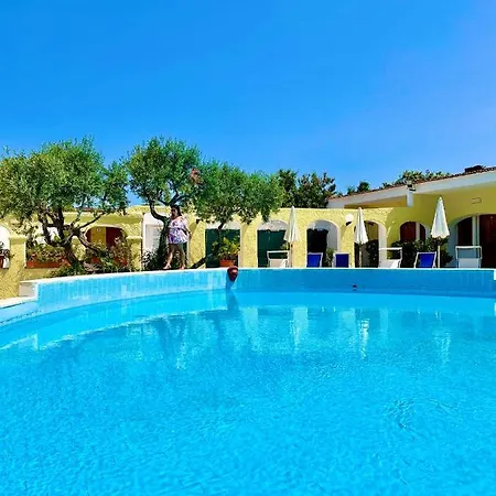 La Scogliera Hotel 4*