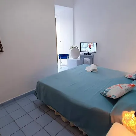 Ξενοδοχείο La Scogliera 4*