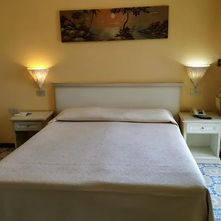 La Scogliera Ξενοδοχείο