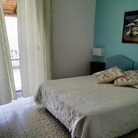 Ξενοδοχείο La Scogliera Forio di Ischia